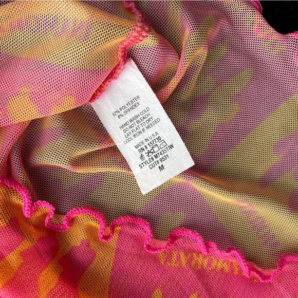 Inamorata Pink Saffron Check Coverup Set in Size M - Picture 3 of 7